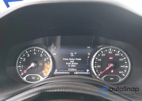 2018 Jeep Renegade Limited из США, поврежденный, VIN ZACCJADB1JPH47503